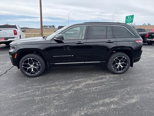 2025 Jeep Grand Cherokee Summit