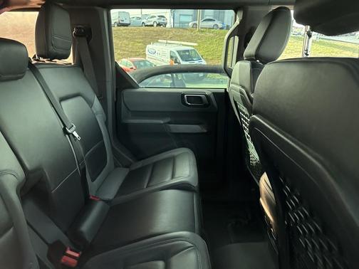 2022 Ford Bronco Black Diamond