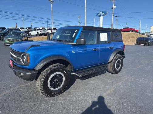 2022 Ford Bronco Black Diamond