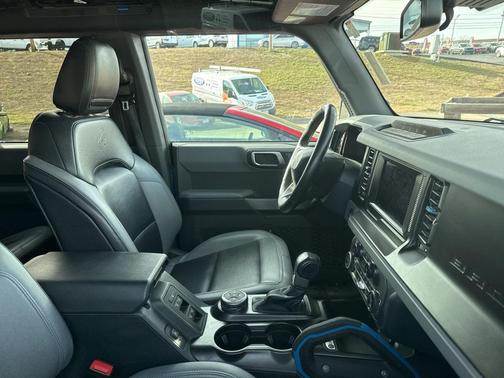 2022 Ford Bronco Black Diamond