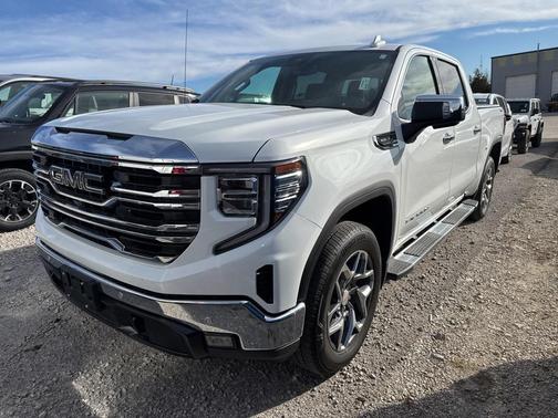 2025 GMC Sierra 1500 SLT
