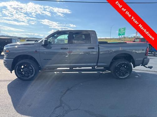 2026 RAM 3500 Big Horn Crew Cab 4x4 6'4' Box