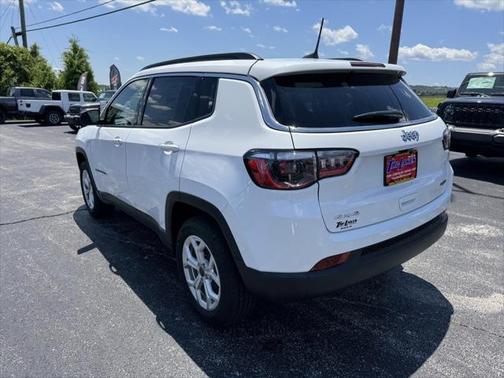 2025 Jeep Compass Latitude