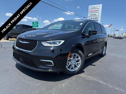 2025 Chrysler Pacifica L