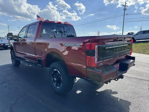 2025 Ford F-250 Platinum