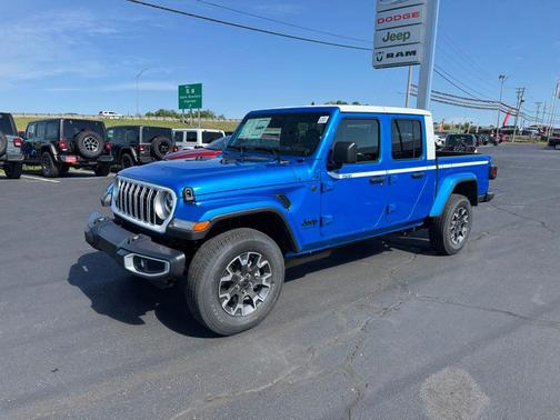 Hydro Blue Pearlcoat 2026 Jeep Gladiator Sahara 4x4