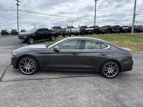 2023 Genesis G70 2.0T AWD