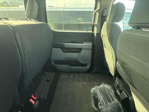 CARBONIZED GRAY 2024 Ford F-250 XLT