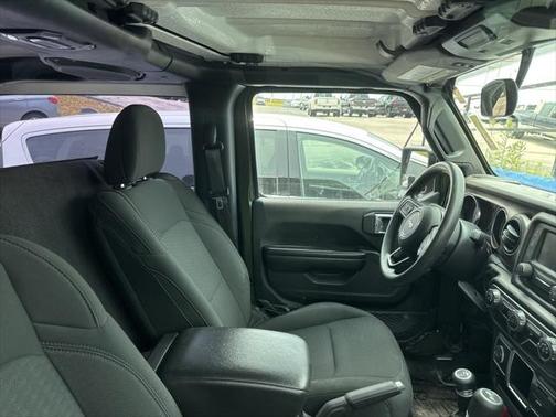 2020 Jeep Wrangler Sport