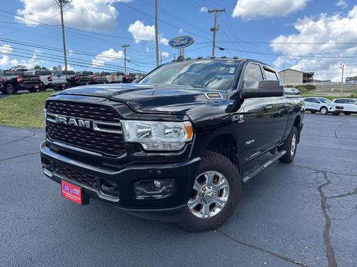 2022 RAM 2500 Big Horn Crew Cab 4x4 6'4' Box
