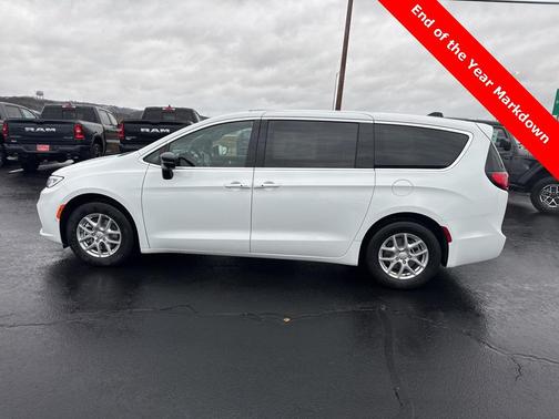 2026 Chrysler Pacifica L