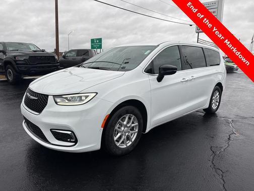 2026 Chrysler Pacifica L