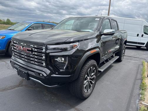 2025 GMC Canyon Denali