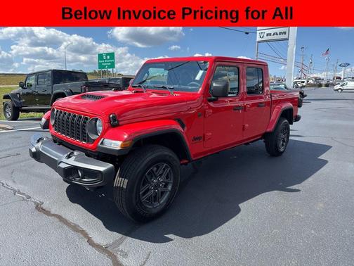 Firecracker Red Clearcoat 2025 Jeep Gladiator Sport S