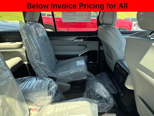 Baltic Gray Metallic Clearcoat 2026 Jeep Grand Wagoneer Limited Reserve 4x4