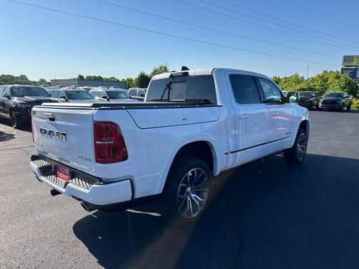 Bright White Clearcoat 2026 RAM 1500 ST