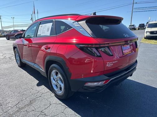 2023 Hyundai TUCSON SEL