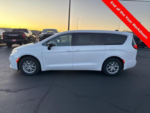 2026 Chrysler Pacifica L