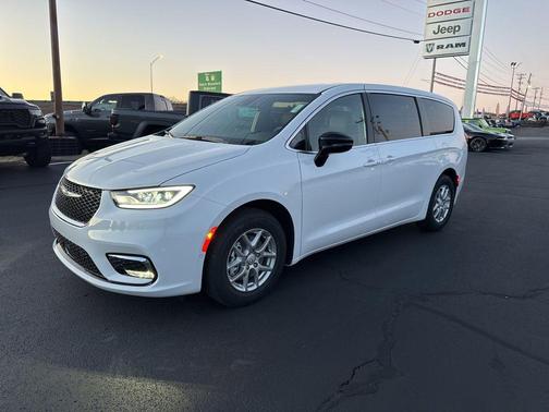 2026 Chrysler Pacifica L