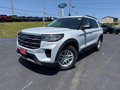 SPACE WHITE METALLIC 2026 Ford Explorer Active