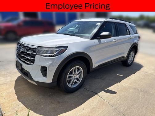 SPACE WHITE METALLIC 2026 Ford Explorer Active