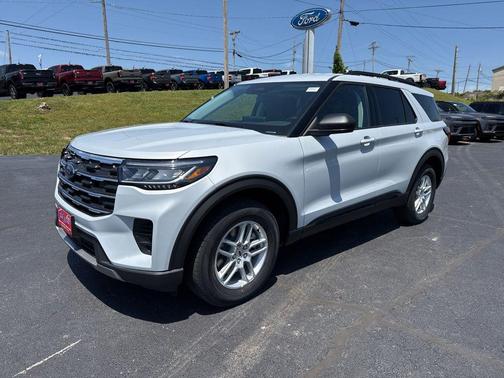 SPACE WHITE METALLIC 2026 Ford Explorer Active