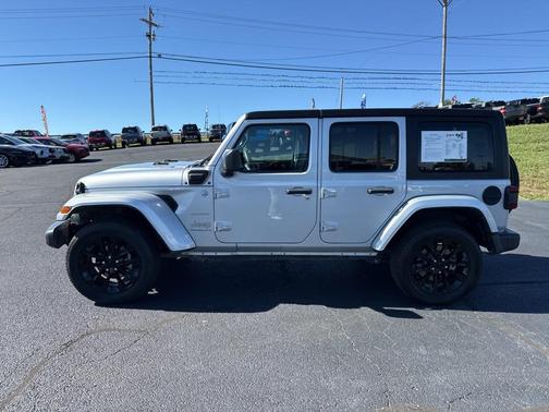 2023 Jeep Wrangler 4xe Sahara