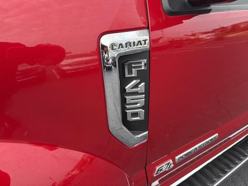 2022 Ford F-450 Lariat