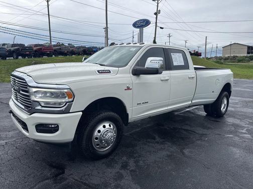 Pearl White 2024 RAM 3500 Laramie Crew Cab 4x4 8' Box