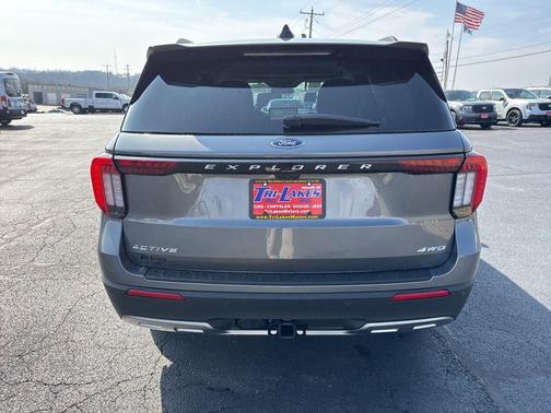 2026 Ford Explorer Active w/200A Pkg