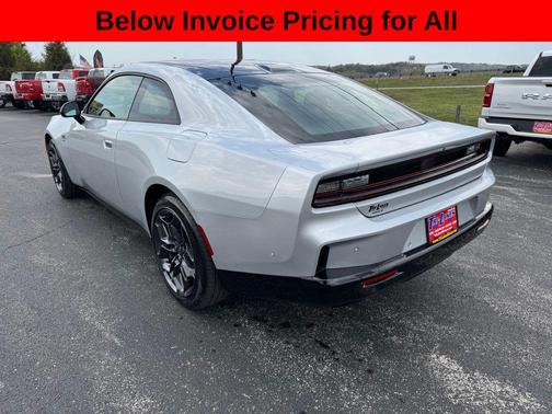 Triple Nickel 2025 Dodge Charger Daytona R/T