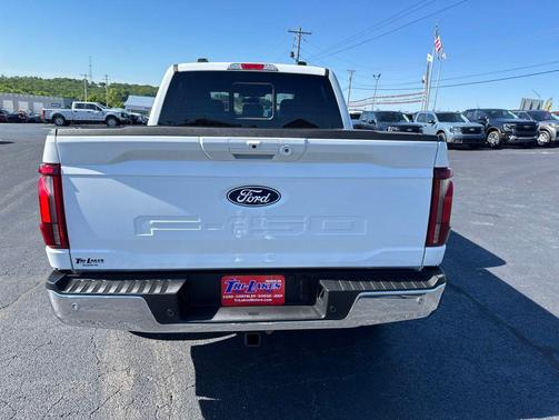 OXFORD WHITE 2025 Ford F-150 Lariat