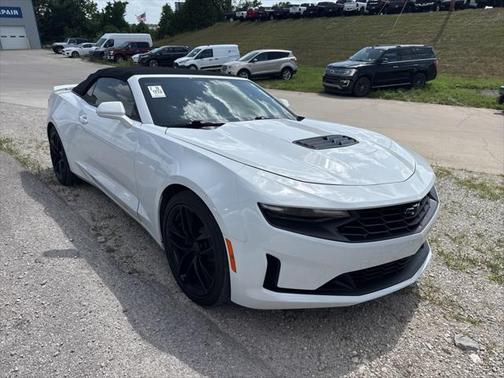 2023 Chevrolet Camaro RWD Convertible LT1
