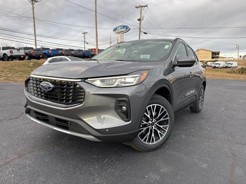 2026 Ford Escape PHEV SE