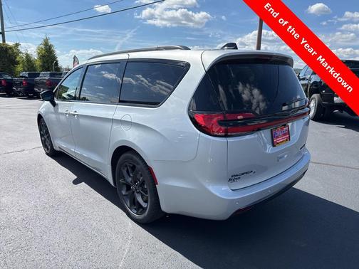 2026 Chrysler Pacifica Limited