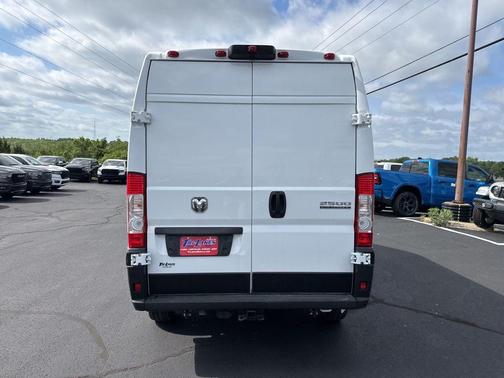 Bright White Clearcoat 2026 RAM ProMaster 2500 Tradesman