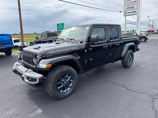 Black Clearcoat 2026 Jeep Gladiator 85th Anniversary Edition