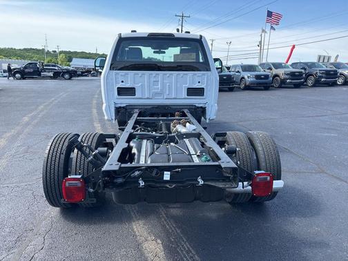 Oxford White 2026 Ford F-450 XL