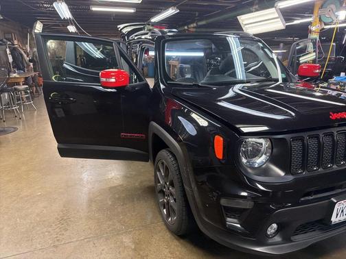 2023 Jeep Renegade (RED) Edition 4x4