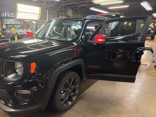 2023 Jeep Renegade (RED) Edition 4x4