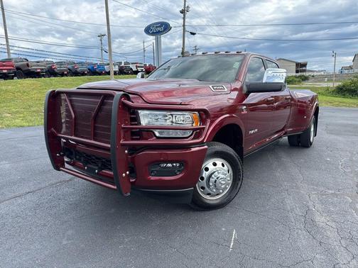 Delmonico Red Pearlcoat 2024 RAM 3500 Longhorn