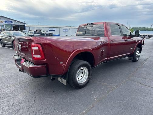 Delmonico Red Pearlcoat 2024 RAM 3500 Longhorn