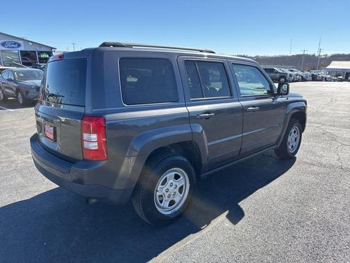 2017 Jeep Patriot Sport