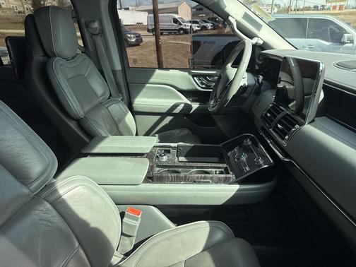 2018 Lincoln Navigator L Reserve