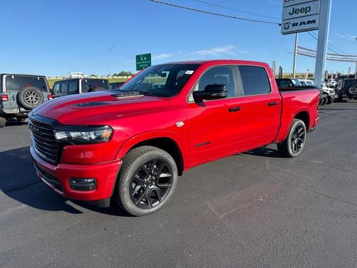 Molten Red Pearlcoat 2026 RAM 1500 Laramie
