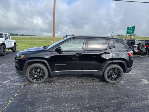 2025 Jeep Compass Latitude