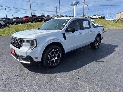 SPACE WHITE METALLIC 2025 Ford Maverick Lariat