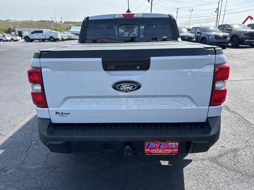 SPACE WHITE METALLIC 2025 Ford Maverick Lariat