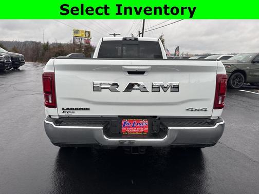 2026 RAM 3500 Laramie Crew Cab 4x4 8' Box