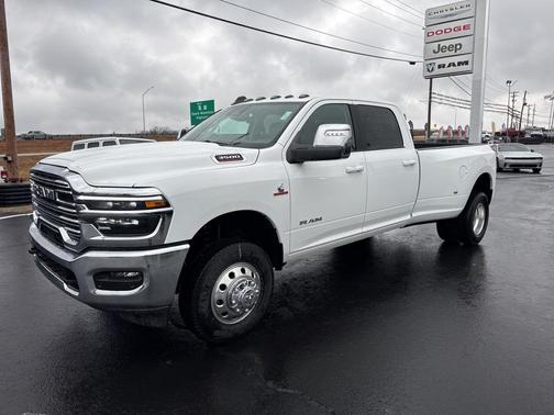 2026 RAM 3500 Laramie Crew Cab 4x4 8' Box